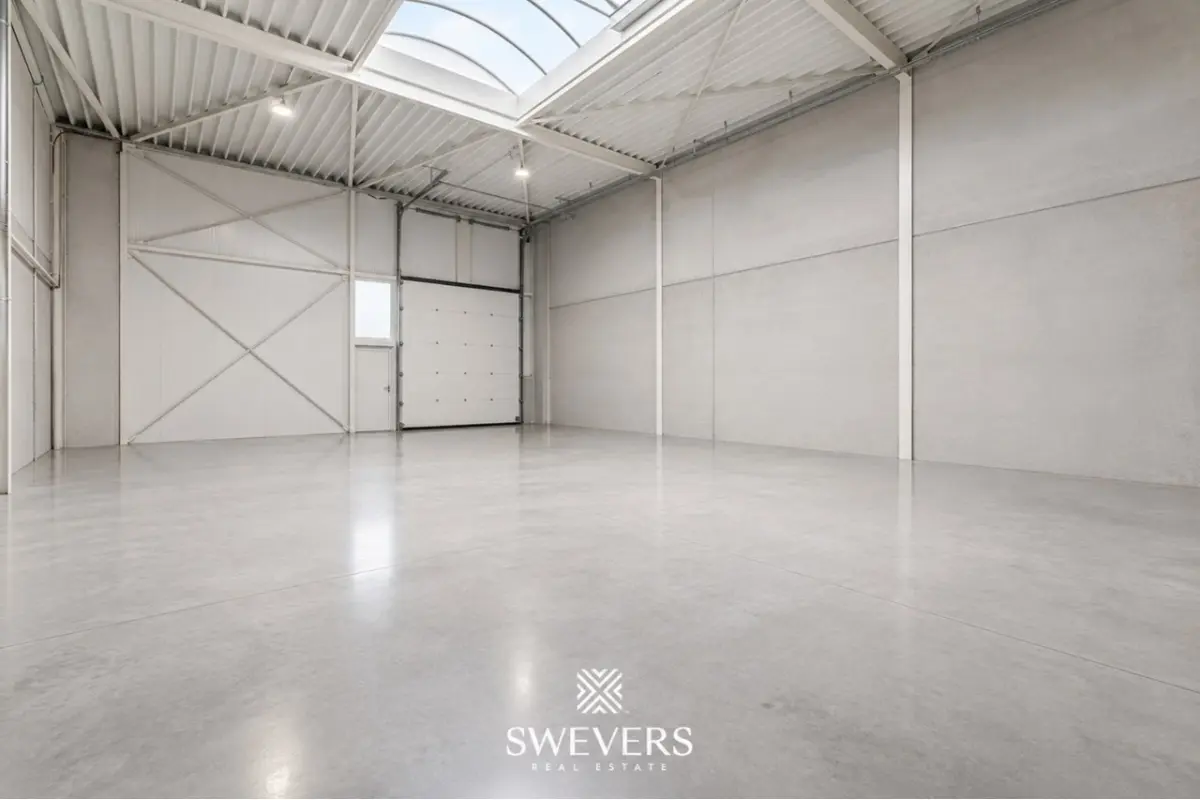 Handelszaak te  koop in Lummen 3560 310000.00€  slaapkamers m² - Zoekertje 786051