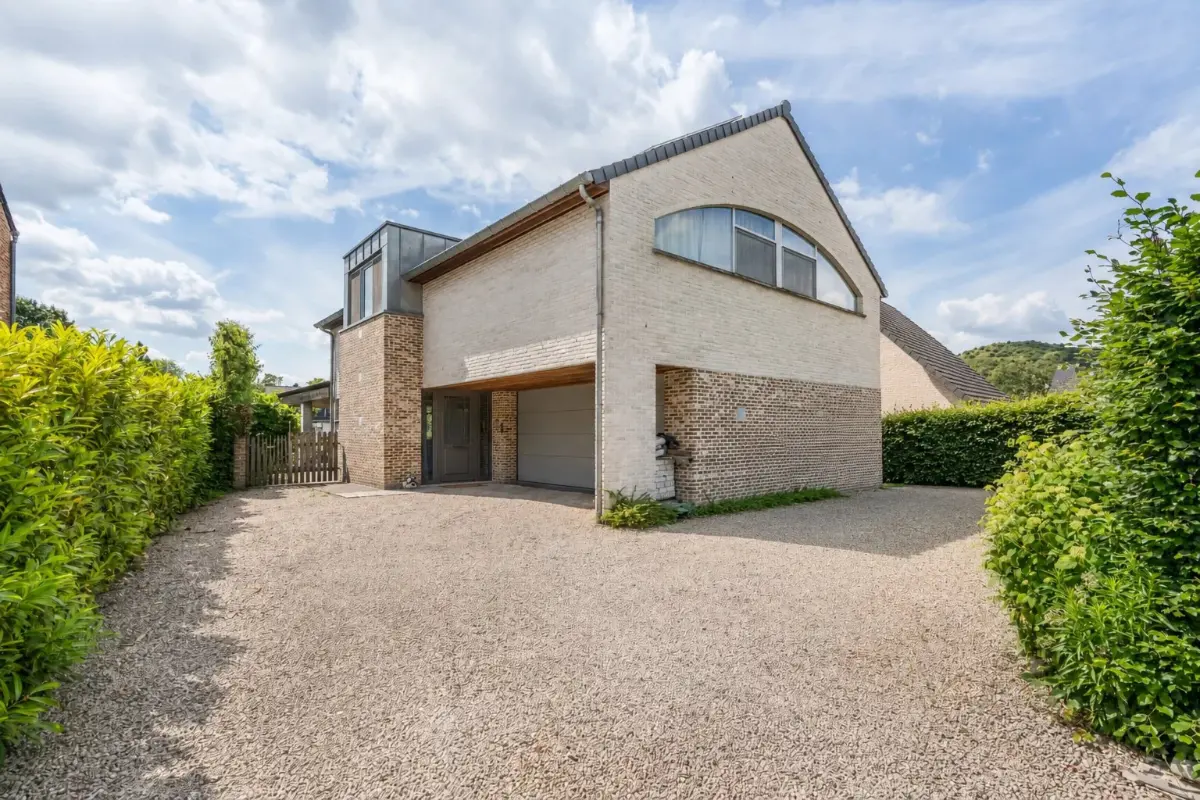 Huis te  koop in Koersel 3582 495000.00€  slaapkamers 215.00m² - Zoekertje 787884