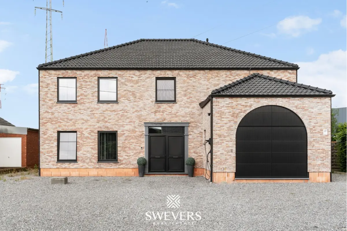 Huis te  koop in Paal 3583 695000.00€ 4 slaapkamers 314.00m² - Zoekertje 787901