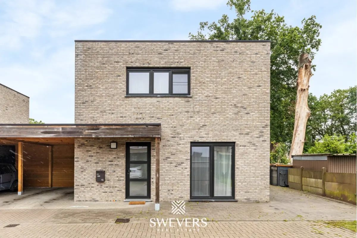 Huis te  koop in Heusden-Zolder 3550 370000.00€ 2 slaapkamers 155.00m² - Zoekertje 788527