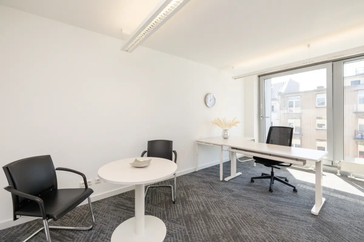 Handelszaak te  huur in Lummen 3560 109.00€ 0 slaapkamers m² - Zoekertje 789109
