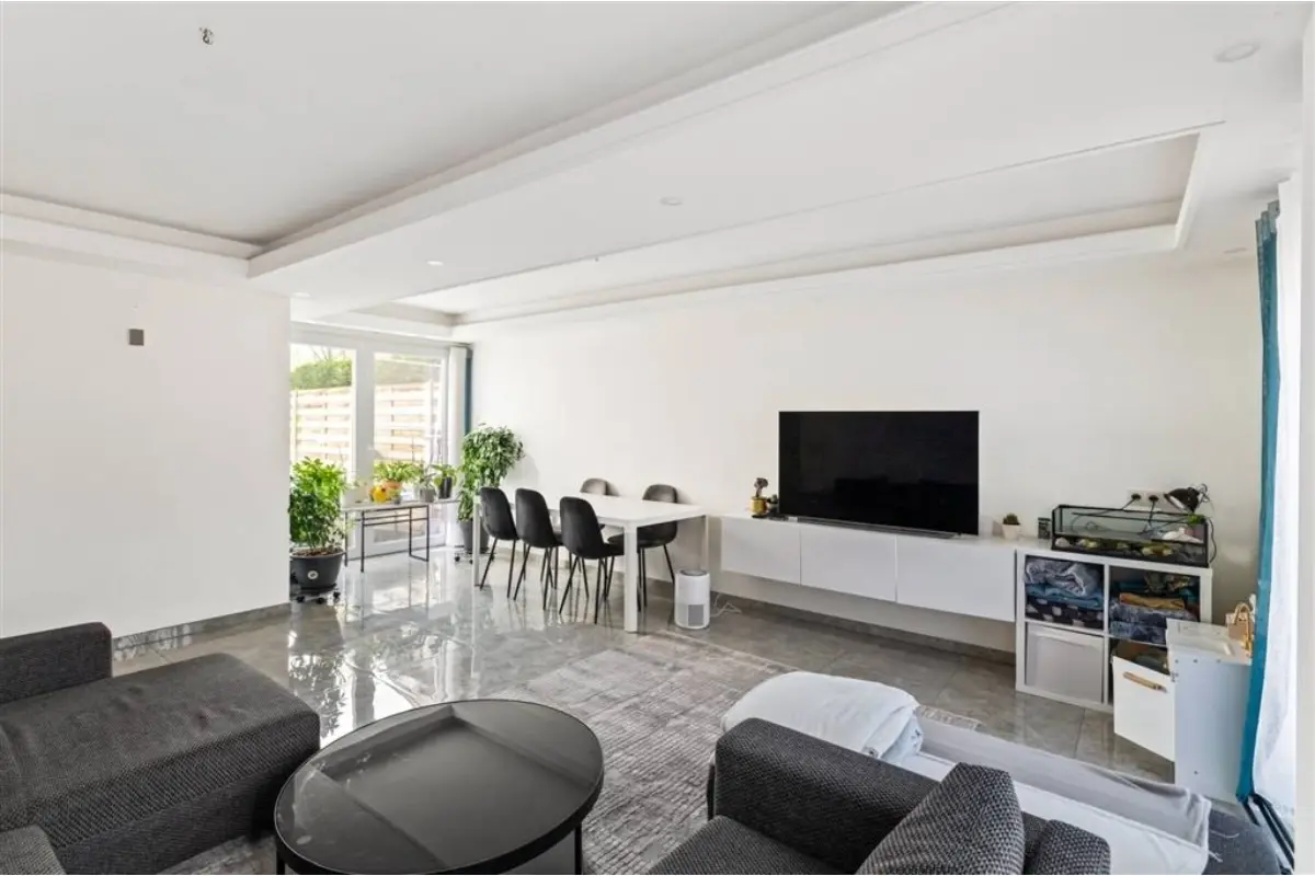 Appartement te  koop in Overpelt 3900 285000.00€ 5 slaapkamers 186.00m² - Zoekertje 792310