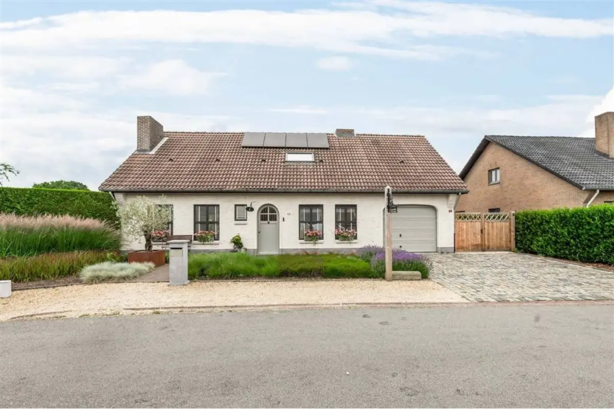 Huis te  koop in Lommel 3920 465000.00€ 4 slaapkamers 181.00m² - Zoekertje 792318