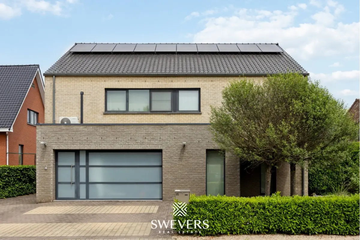 Huis te  koop in Zonhoven 3520 650000.00€ 4 slaapkamers 267.00m² - Zoekertje 794008