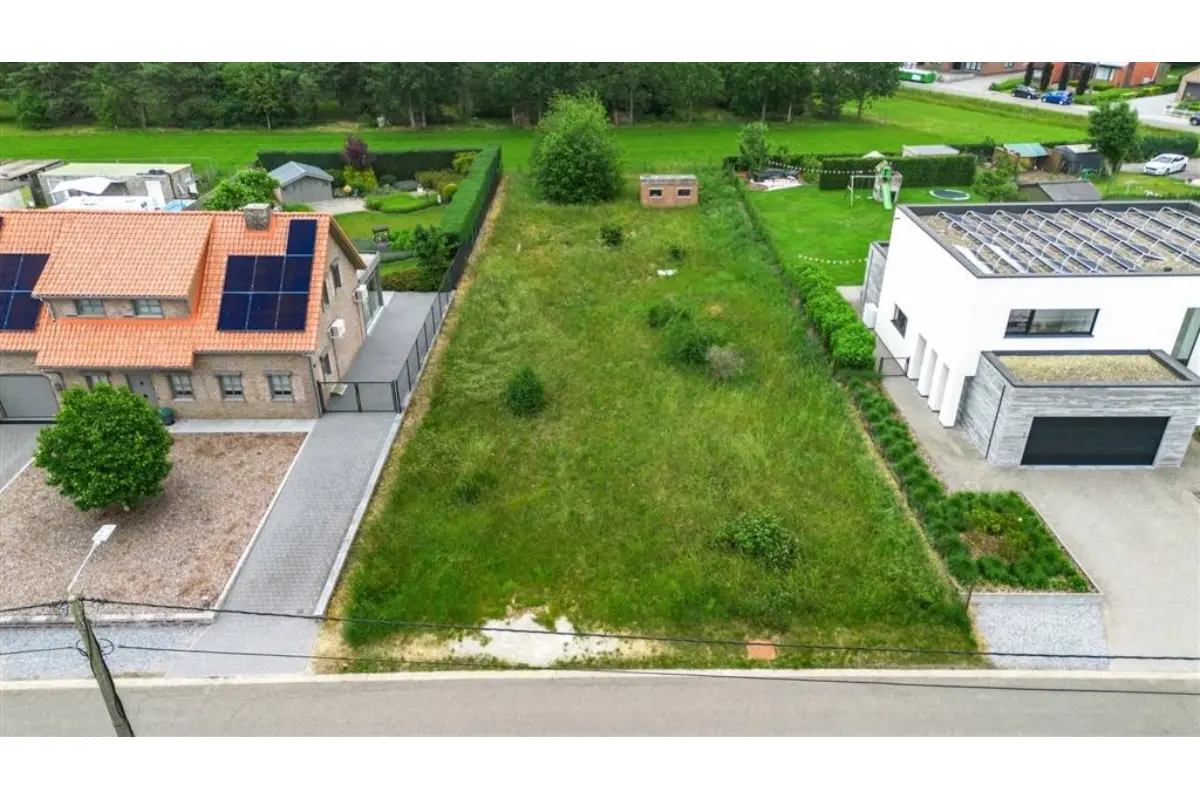 Grond te  koop in Hechtel 3940 185000.00€  slaapkamers m² - Zoekertje 794279