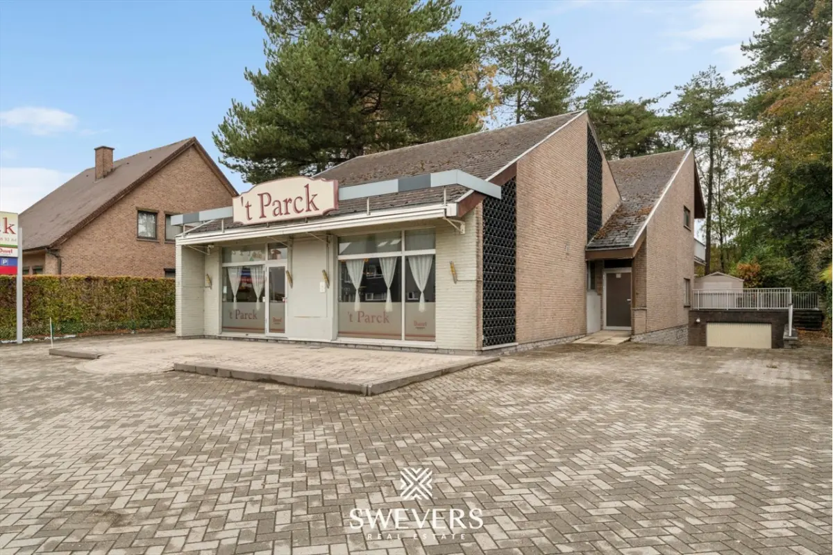 Huis te  koop in Houthalen-Helchteren 3530 550000.00€ 5 slaapkamers 400.00m² - Zoekertje 805941