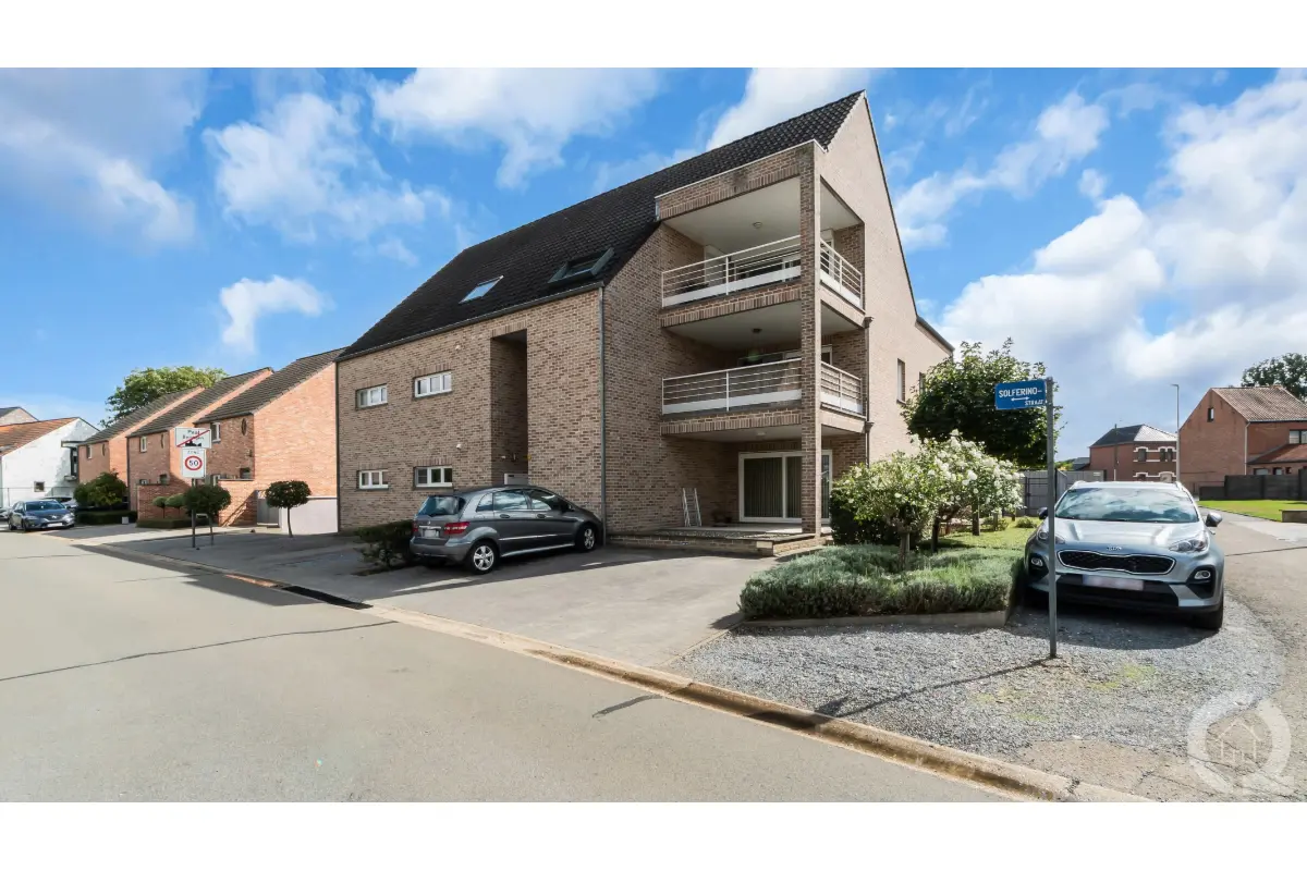 Duplex te  koop in Paal 3583 360000.00€ 3 slaapkamers 133.00m² - Zoekertje 805871
