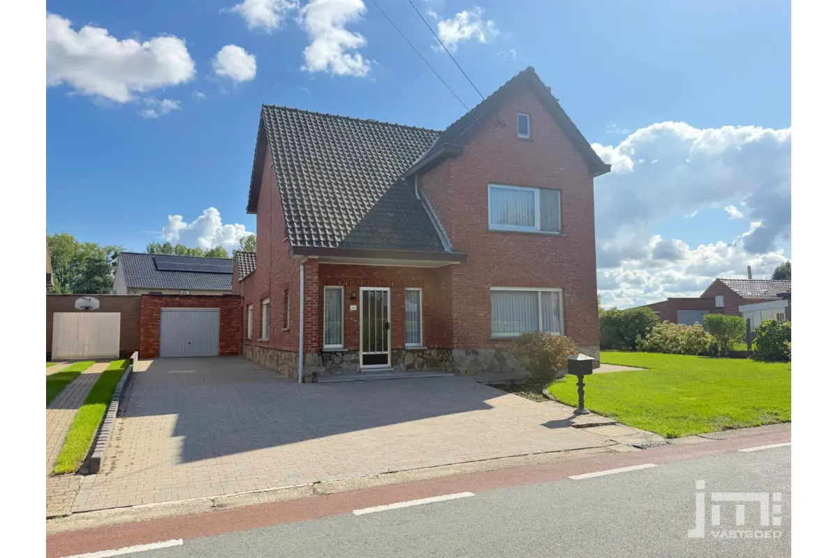 Huis te  koop in Wellen 3830 250000.00€ 4 slaapkamers 184.00m² - Zoekertje 810168