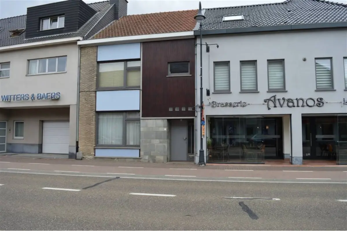Huis te  huur in Heusden-Zolder 3550 925.00€ 2 slaapkamers 145.00m² - Zoekertje 818645