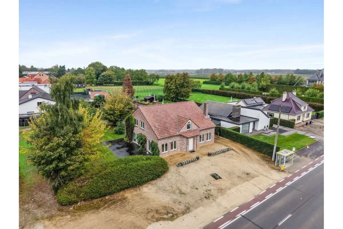 Huis te  koop in Alken 3570 495000.00€ 4 slaapkamers 272.00m² - Zoekertje 824053