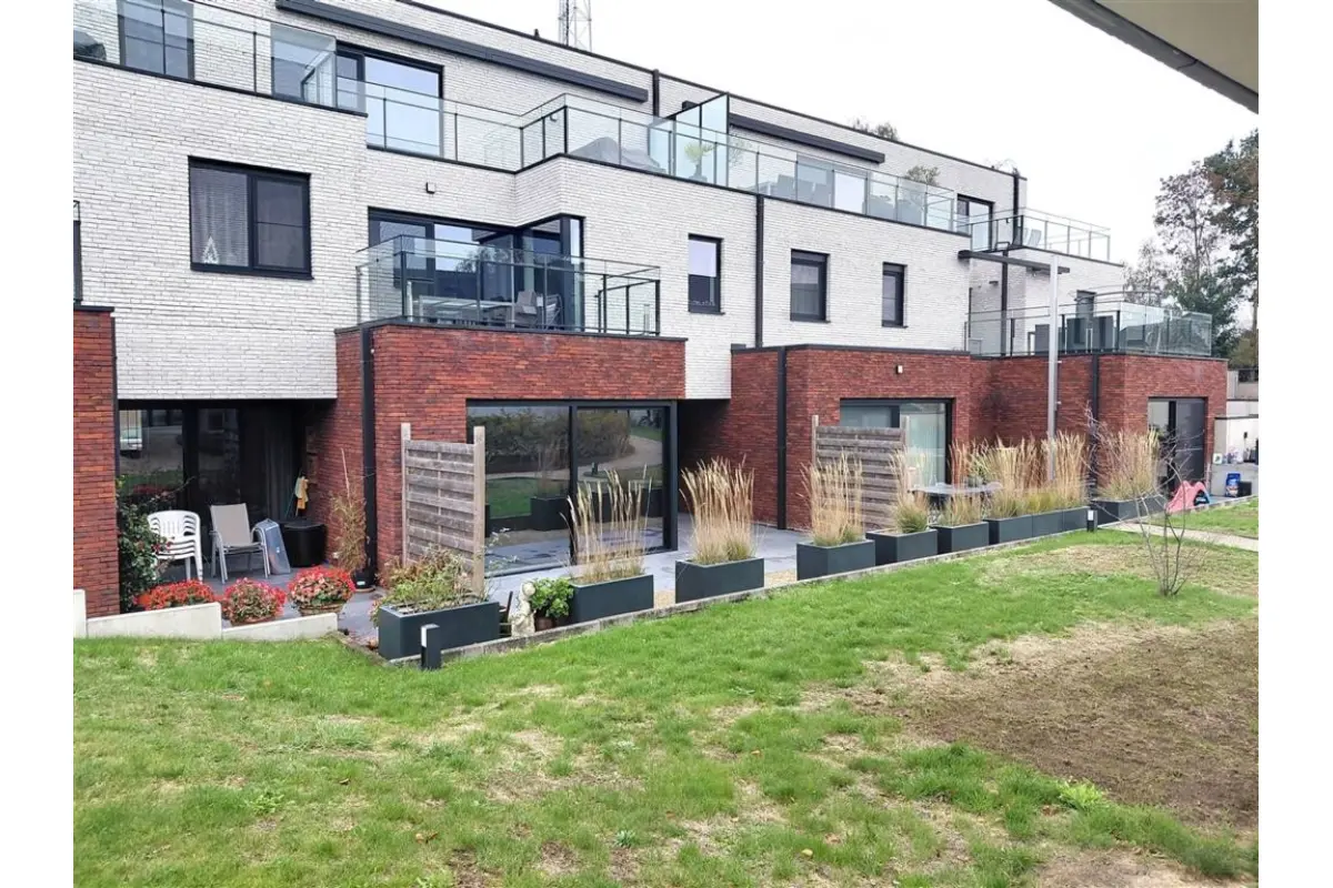 Benedenverdieping te  huur in Heusden 3550 870.00€ 2 slaapkamers 90.00m² - Zoekertje 827011