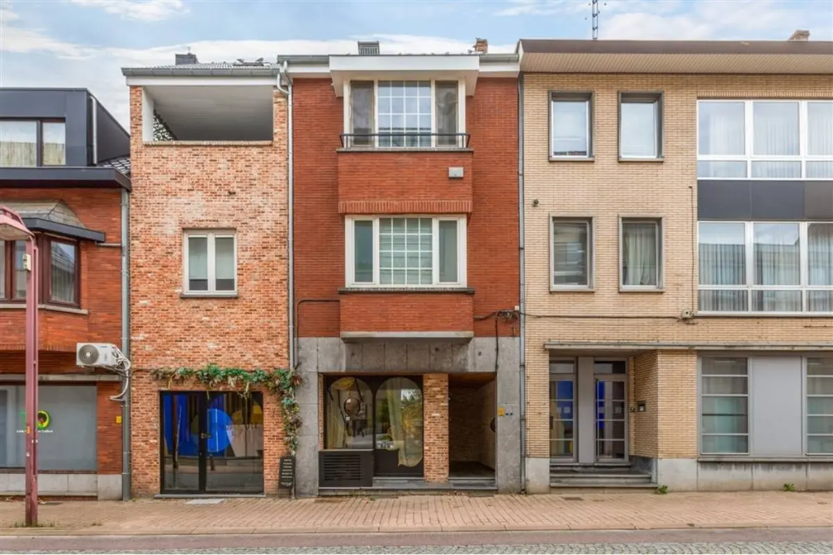 Appartement te  koop in Hoeselt 3730 279000.00€ 2 slaapkamers 127.00m² - Zoekertje 828518