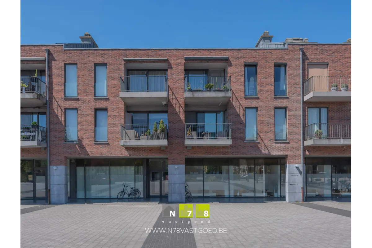 Appartement te  koop in Maaseik 3680 319000.00€ 2 slaapkamers 78.08m² - Zoekertje 829421